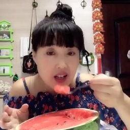 娱乐吃瓜大姐视频大全下载,一键下载收藏!