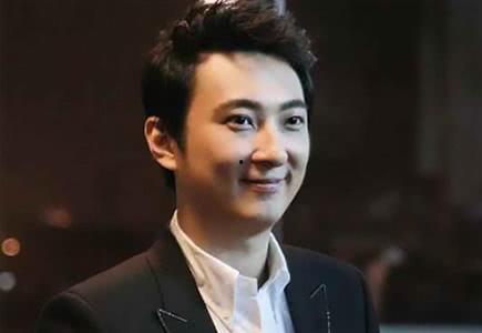 肖战吃瓜娱乐圈完整