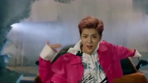 娱乐吃瓜君拍百变小千,娱乐吃瓜君带你揭秘明星们的百变魅力