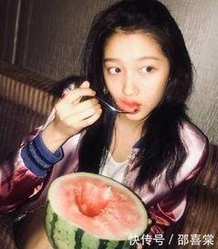 娱乐圈的人都吃瓜,全民吃瓜,揭秘明星幕后故事